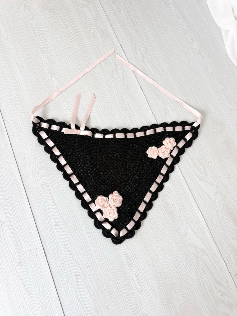 dELiA*s crochet bandana headscarf ୨୧
